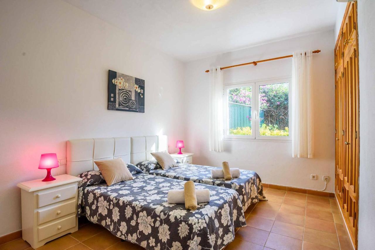 Villa Paula Cala En Porter  Luaran gambar
